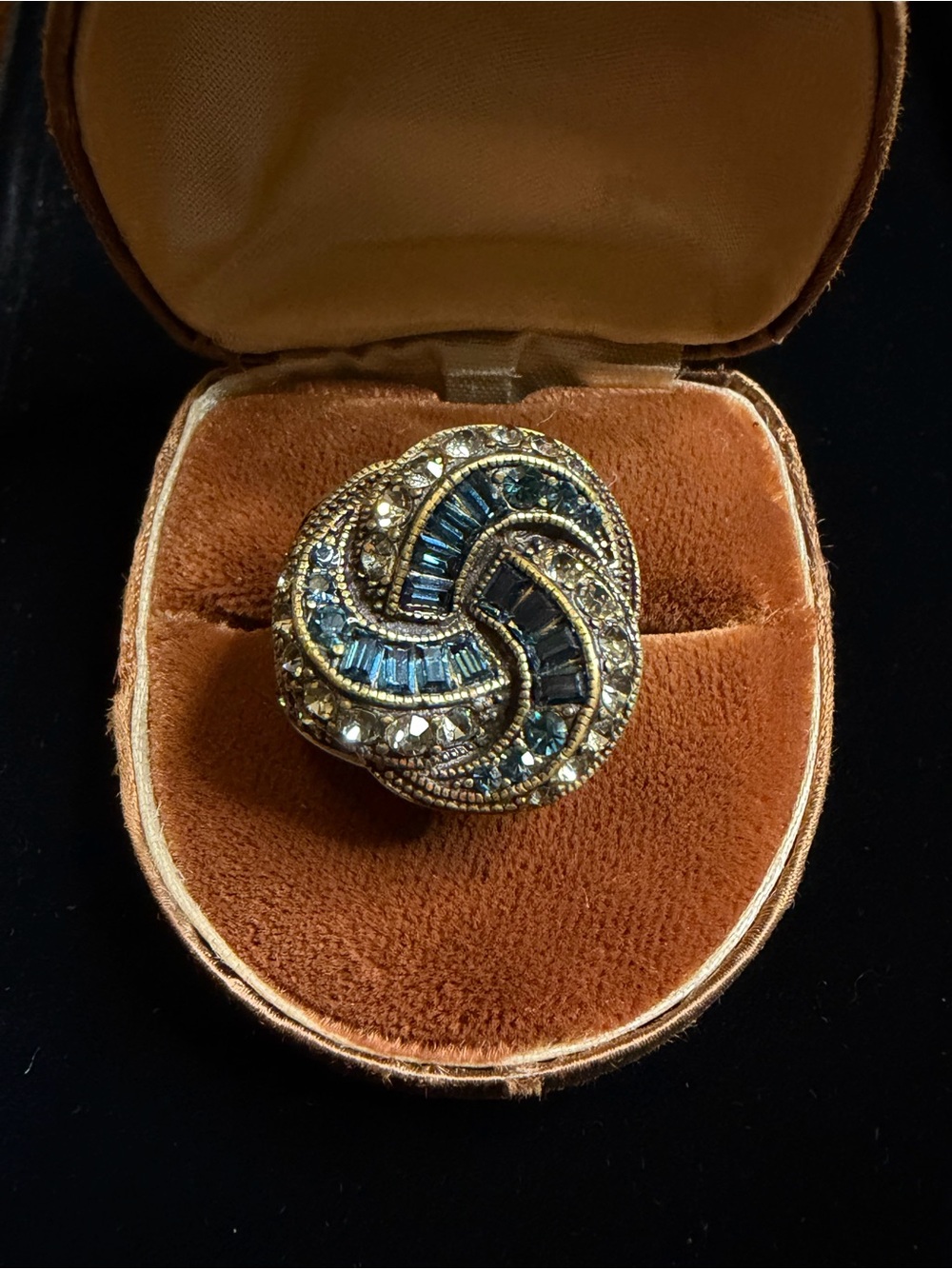 Heidi Daus Signed Crystal Knot Statement Ring - Blue Baguette & Pavé